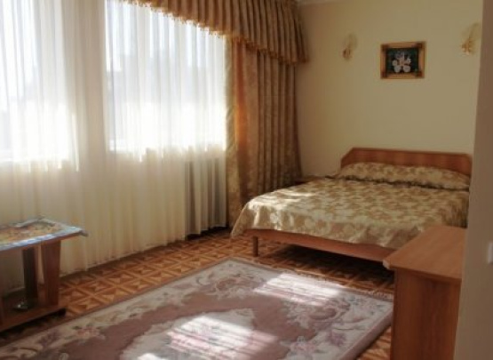 Лиана, Гостиница 2