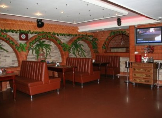 Лиана, Гостиница 2