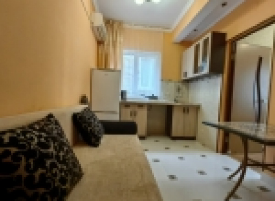 Апартаменты с кухней Домик у моря 2-х комнатный Центр 2