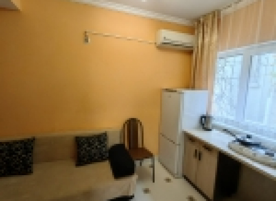 Апартаменты с кухней Домик у моря 2-х комнатный Центр 2