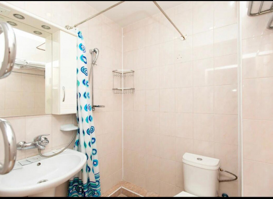 ИРИНА, гостевой дом. Бассейн 2