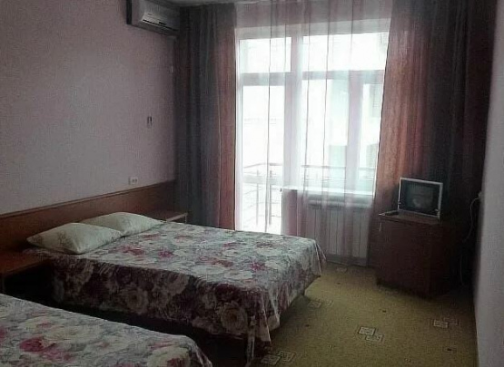 Гостевой дом «Лазурный» п. Лазаревское 2