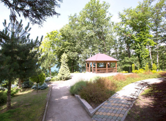 Парк-отель  «Небуг» (бывш.Ателика Небуг) 2