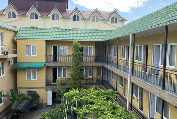 Отель «РОМАШКА  Адлер