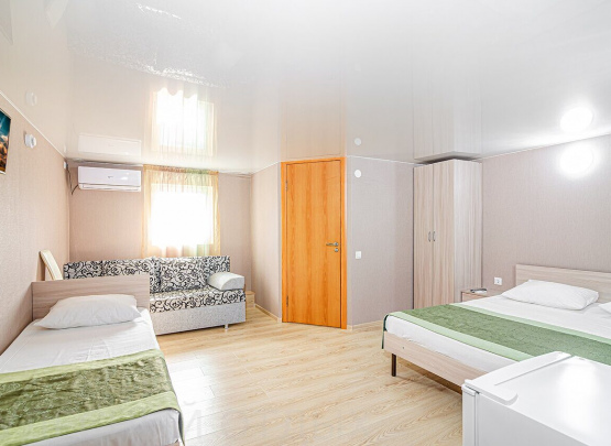 Гранат, Гостевой дом , Джемете 2