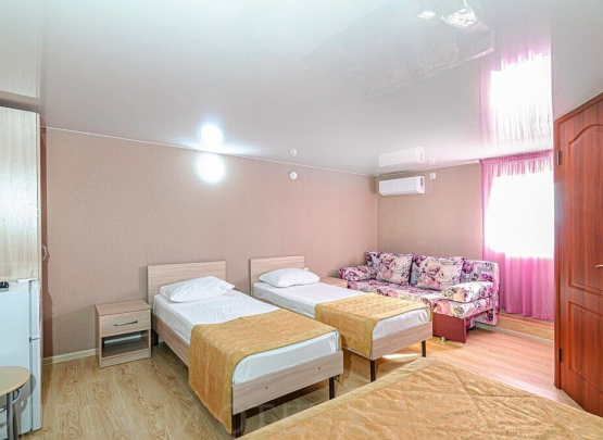 Гранат, Гостевой дом , Джемете 2