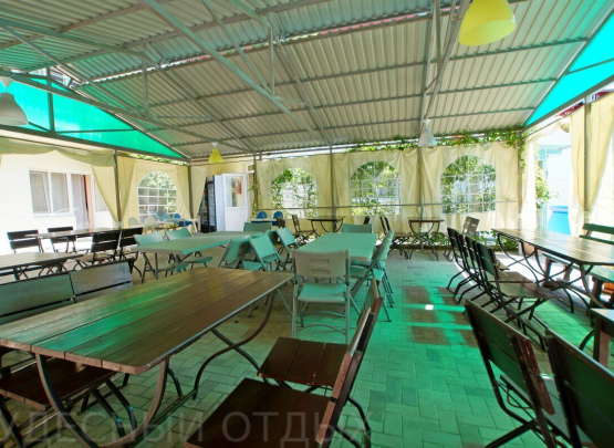 Анастасия Роз, Гостевой дом 2