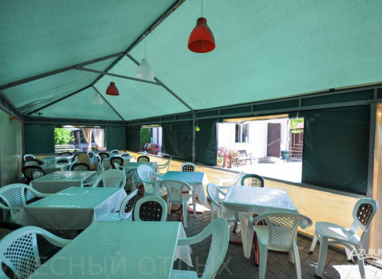 Айсберг, Гостевой дом 2