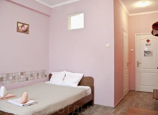 Золотое Руно, Гостиница 2