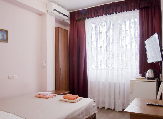 Золотое Руно, Гостиница 2