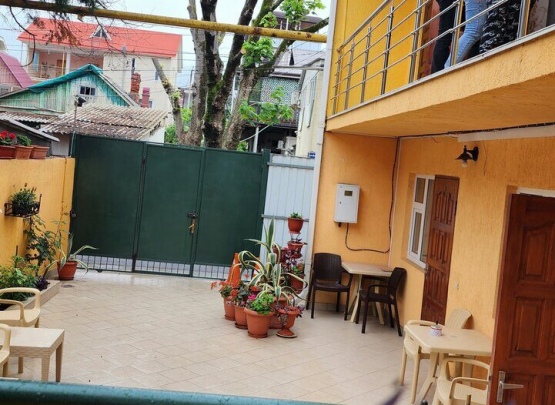 Алёна, Гостевой дом 2