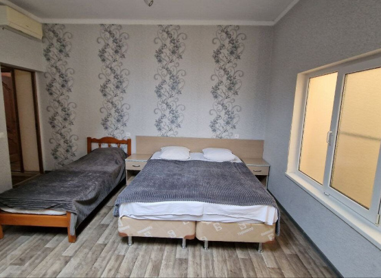 Алёна, Гостевой дом 2