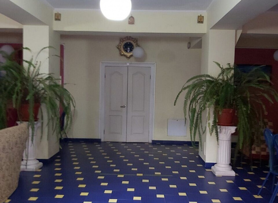 Летуаль, Частный отель 2