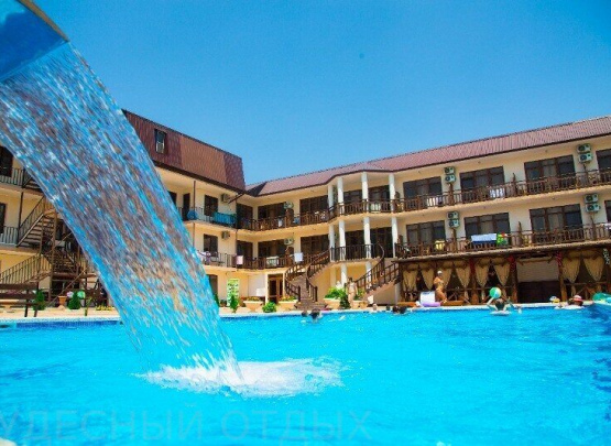 Бриз, Гостевой дом , Абхазия, п. Цандрипш 2