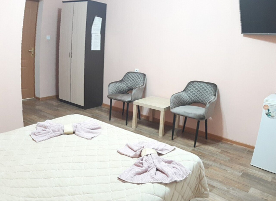 Маяк, Гостевой дом, ст. Голубицкая, 2