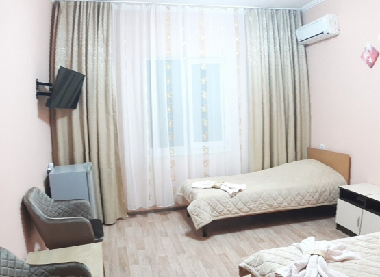 Маяк, Гостевой дом, ст. Голубицкая, 2