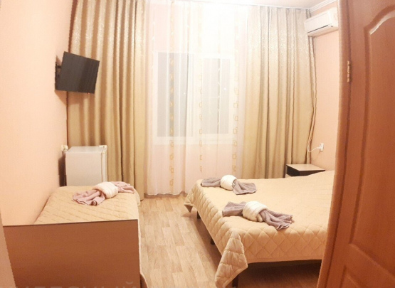 Маяк, Гостевой дом, ст. Голубицкая, 2