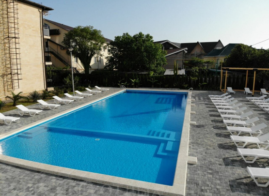 Слон, Отель,  п. Лазаревское 2