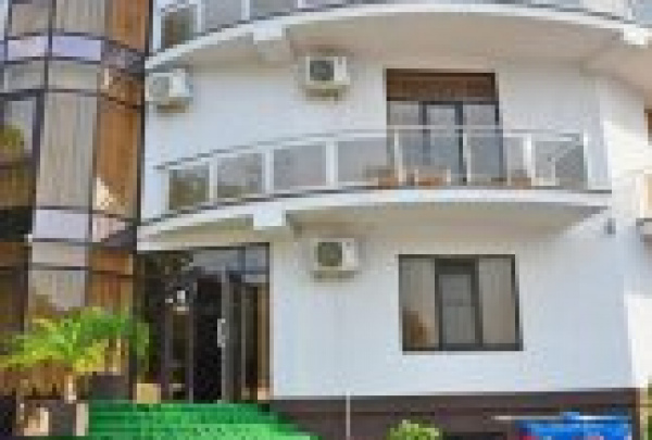 Татьяна, Гостевой дом