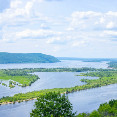 ЦВЕТУЩАЯ БЕЛАРУСЬ: МАЙСКИЙ ВОЯЖ